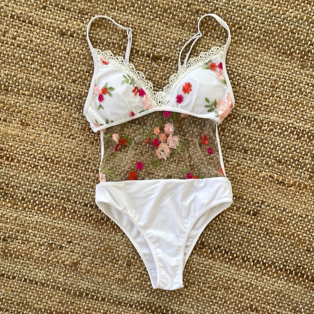 mesh floral embroidered lace one piece